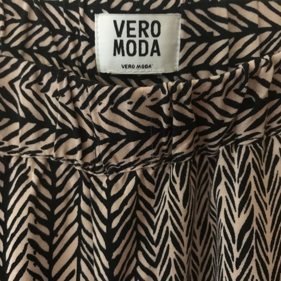 VERA MODA TOP & PANT SET SIZE L - Picture 9 of 11